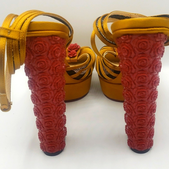 CHARLOTTE OLYMPIA SIZE 40 THIS SHOES RUNS 1 SIZE SMALLER 100% AUTHENTIC - Picture 6 of 17